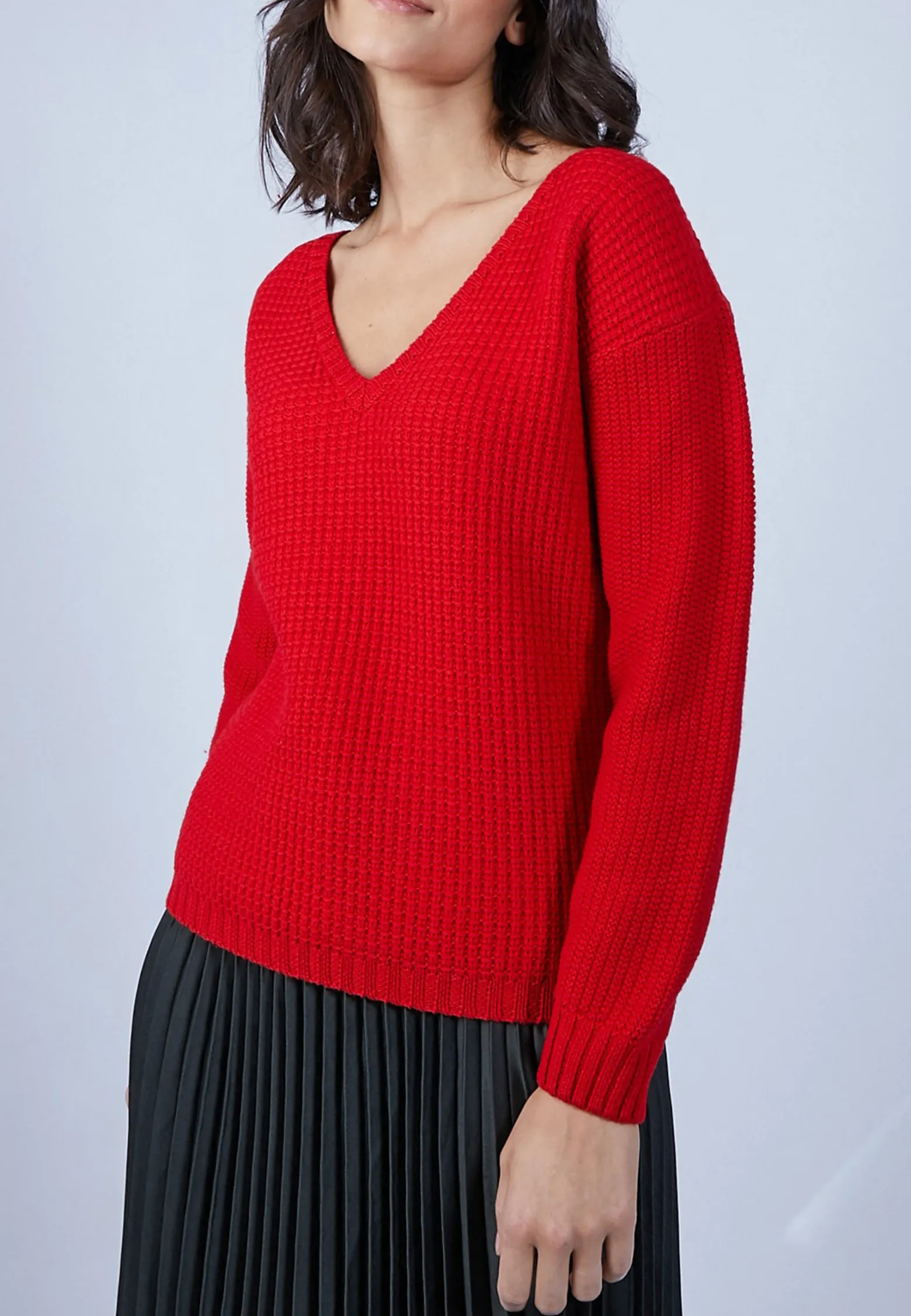 Montagut Women's V-neck jumper - Soizic
