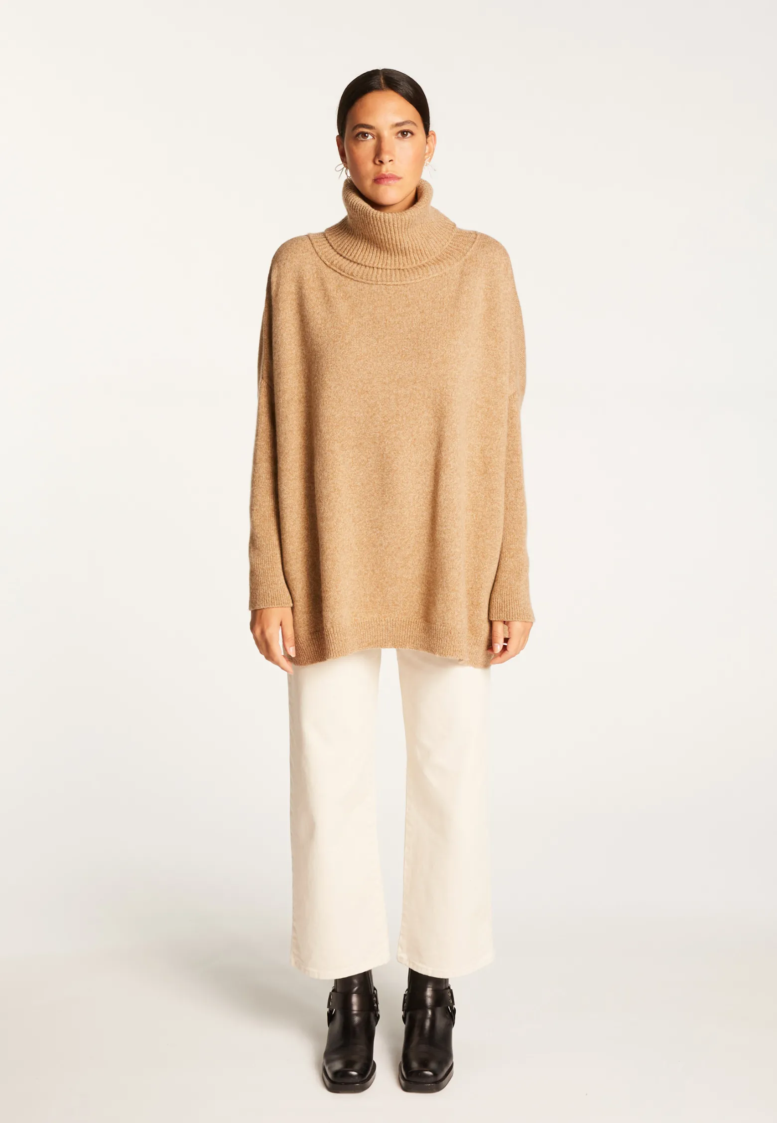 Montagut Wool and cashmere turtleneck sweater - Clara