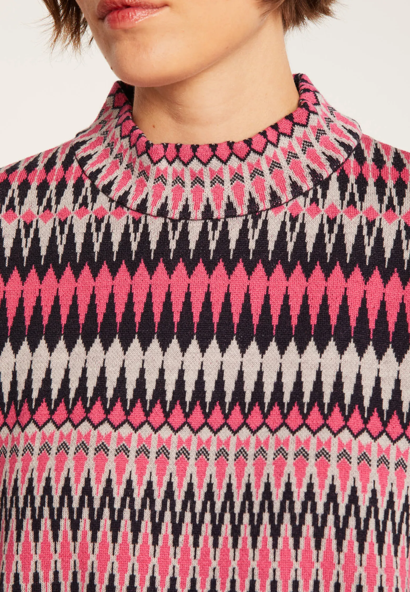 Montagut Wool sweater with Aztec patterns - Fidji