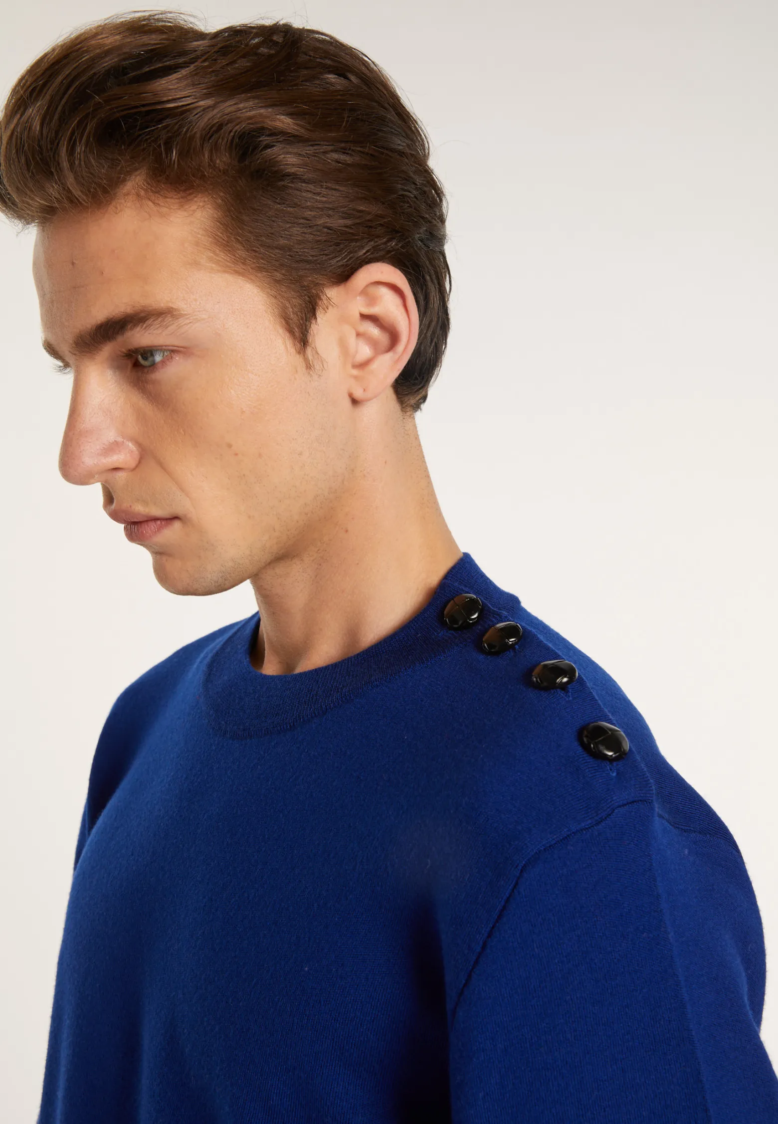 Montagut Wool sweater with buttons - Legende
