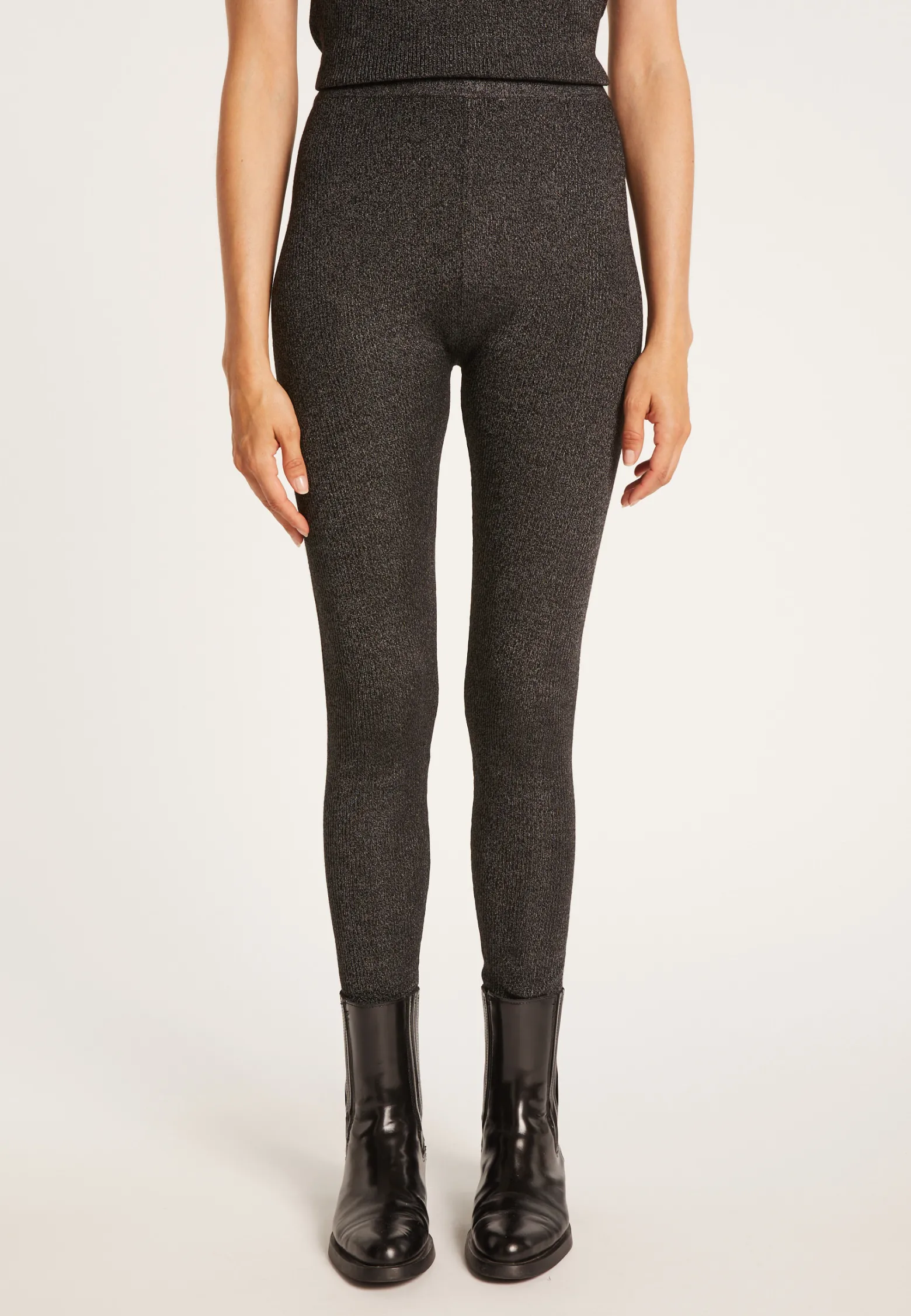Montagut Woolen stirrup trousers - Gita