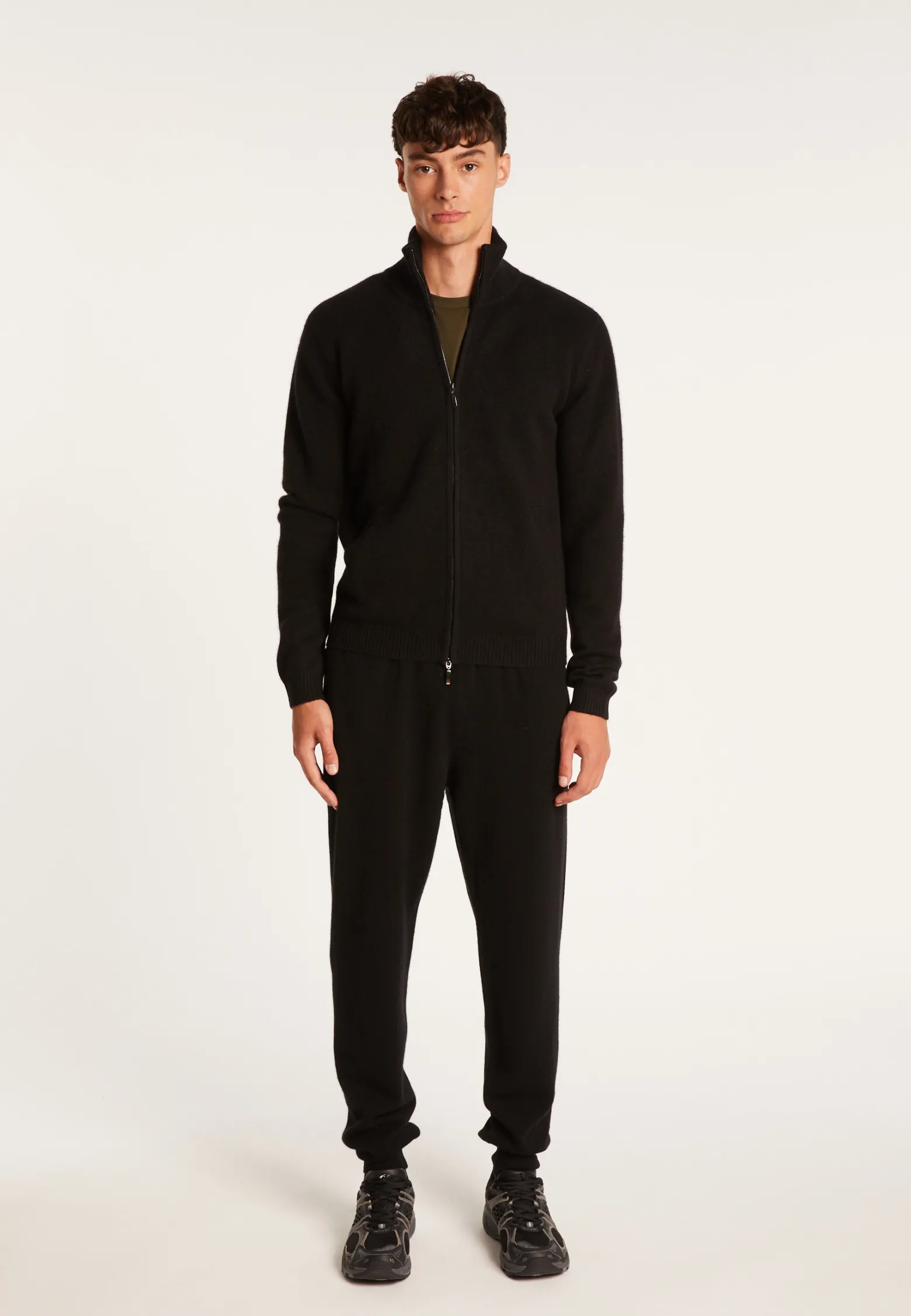 Montagut Zipped cardigan made of 4-ply cashmere - Balthazar