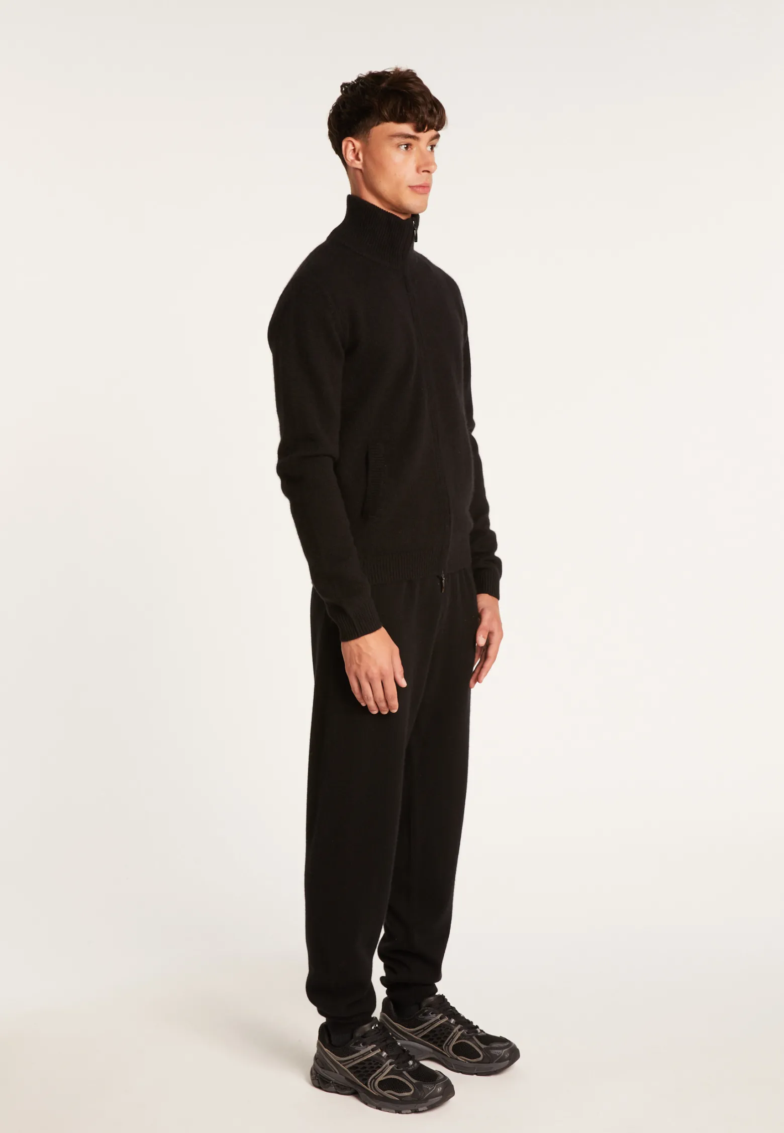 Montagut Zipped cardigan made of 4-ply cashmere - Balthazar
