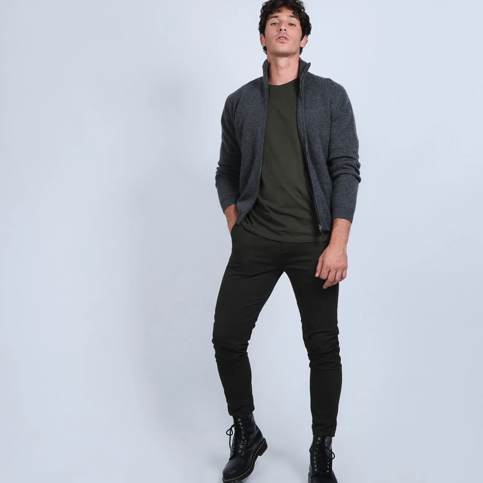 Montagut Zipped cardigan made of 4-ply cashmere - Balthazar