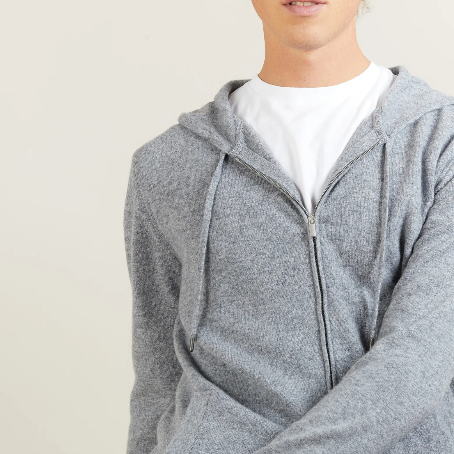 Montagut Zipped cashmere hooded jacket - Emilien